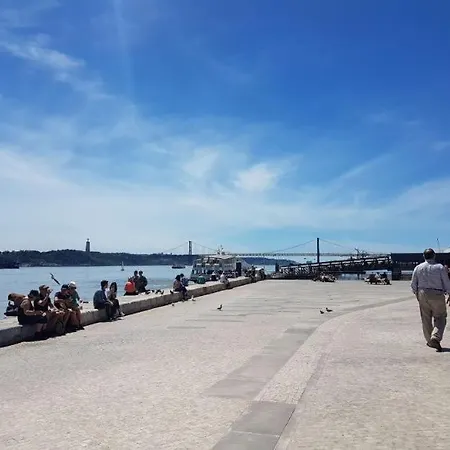 Cais Do Sodre - Nearby Pink Street, Time Out Market By Ld Lisbon