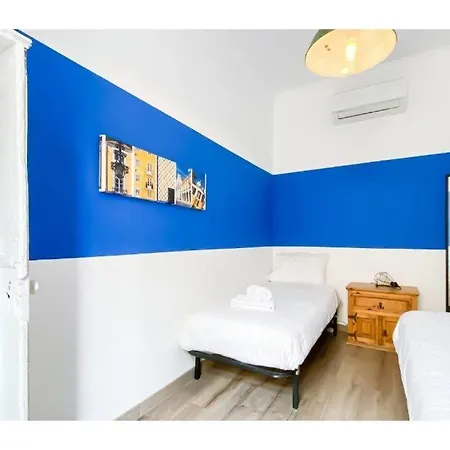 Cais Do Sodre - Nearby Pink Street, Time Out Market By Ld