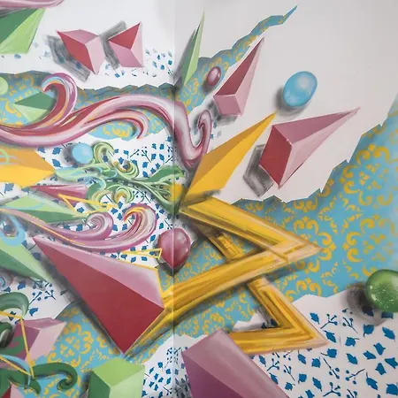 Cais Do Sodre - Nearby Pink Street, Time Out Market By Ld