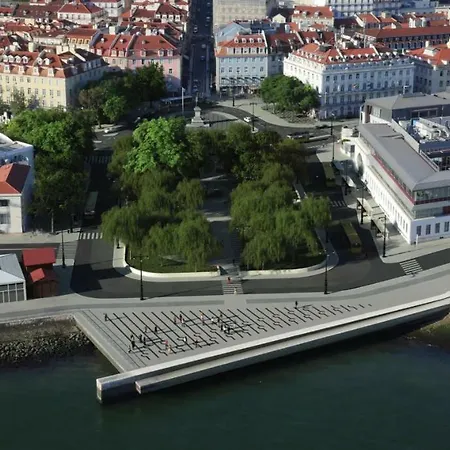 Cais Do Sodre - Nearby Pink Street, Time Out Market By Ld Apartmán
